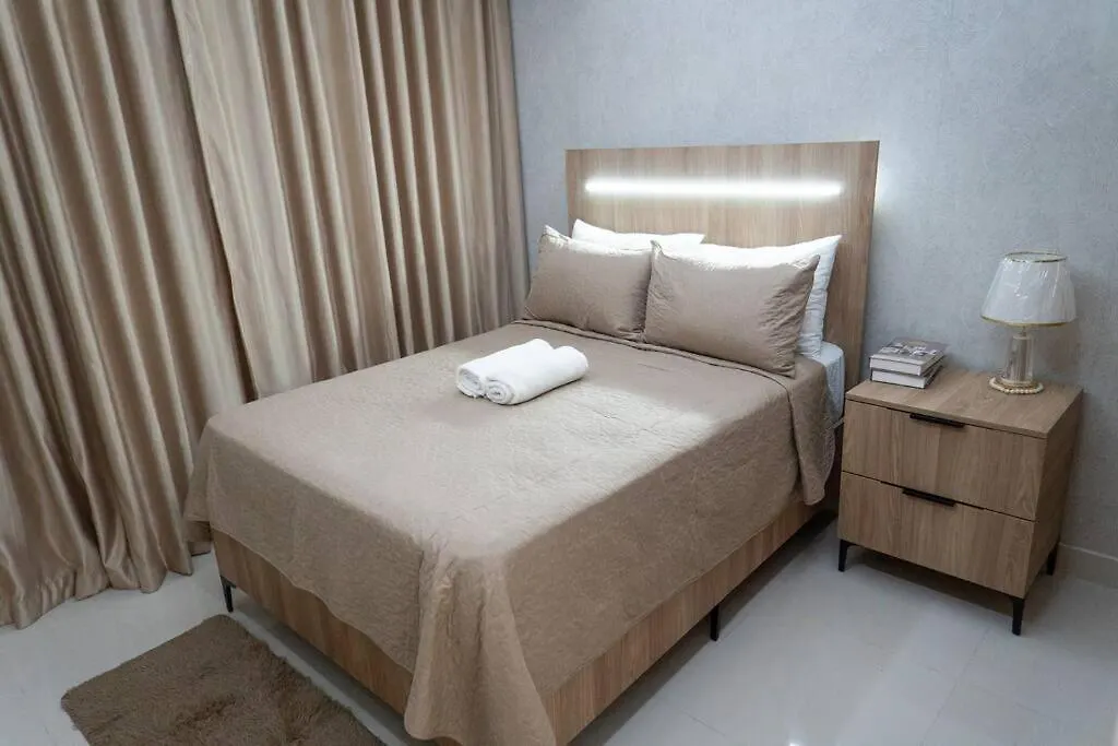Acogedor Y Exclusivo Apt En El Gran Σάντο Ντομίγκο 0*,